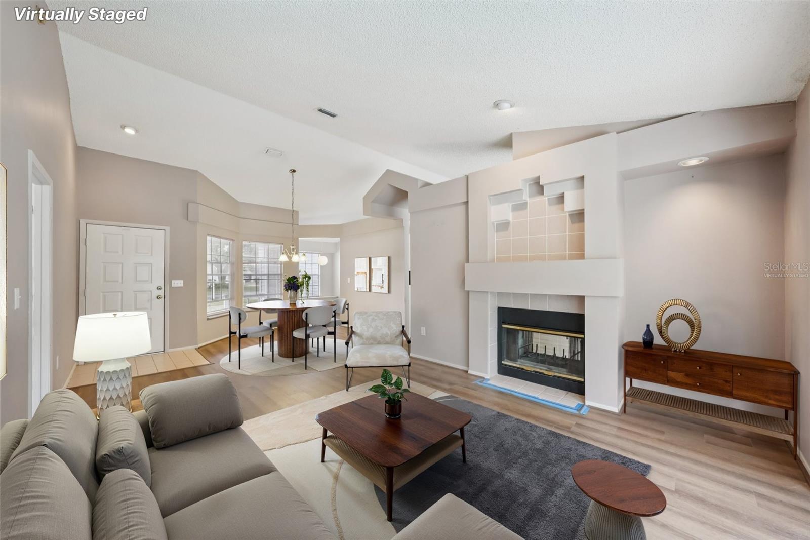 3404 SILVERSTONE COURT E