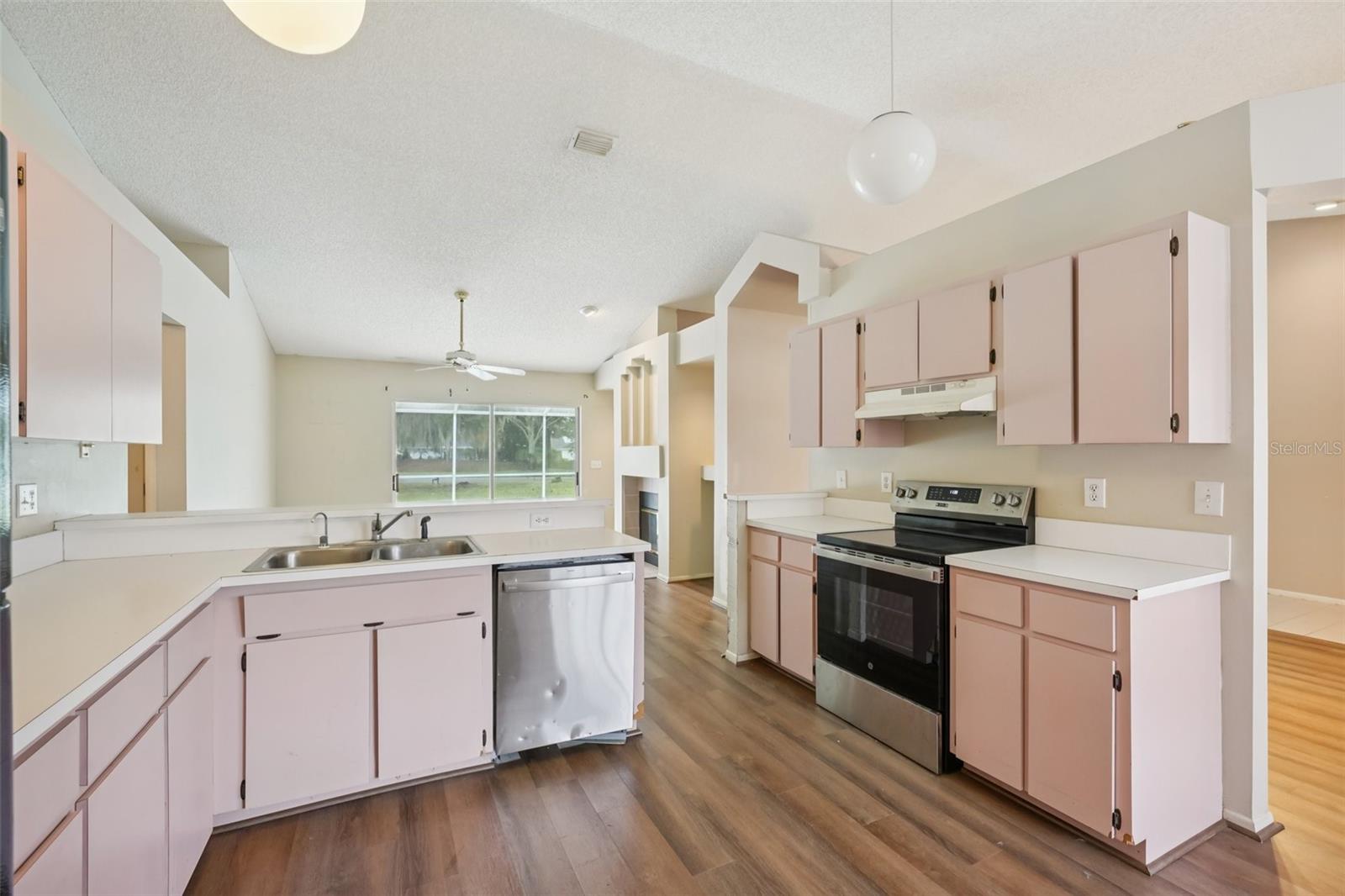 WALDEN LAKE UNIT 33 - Residential