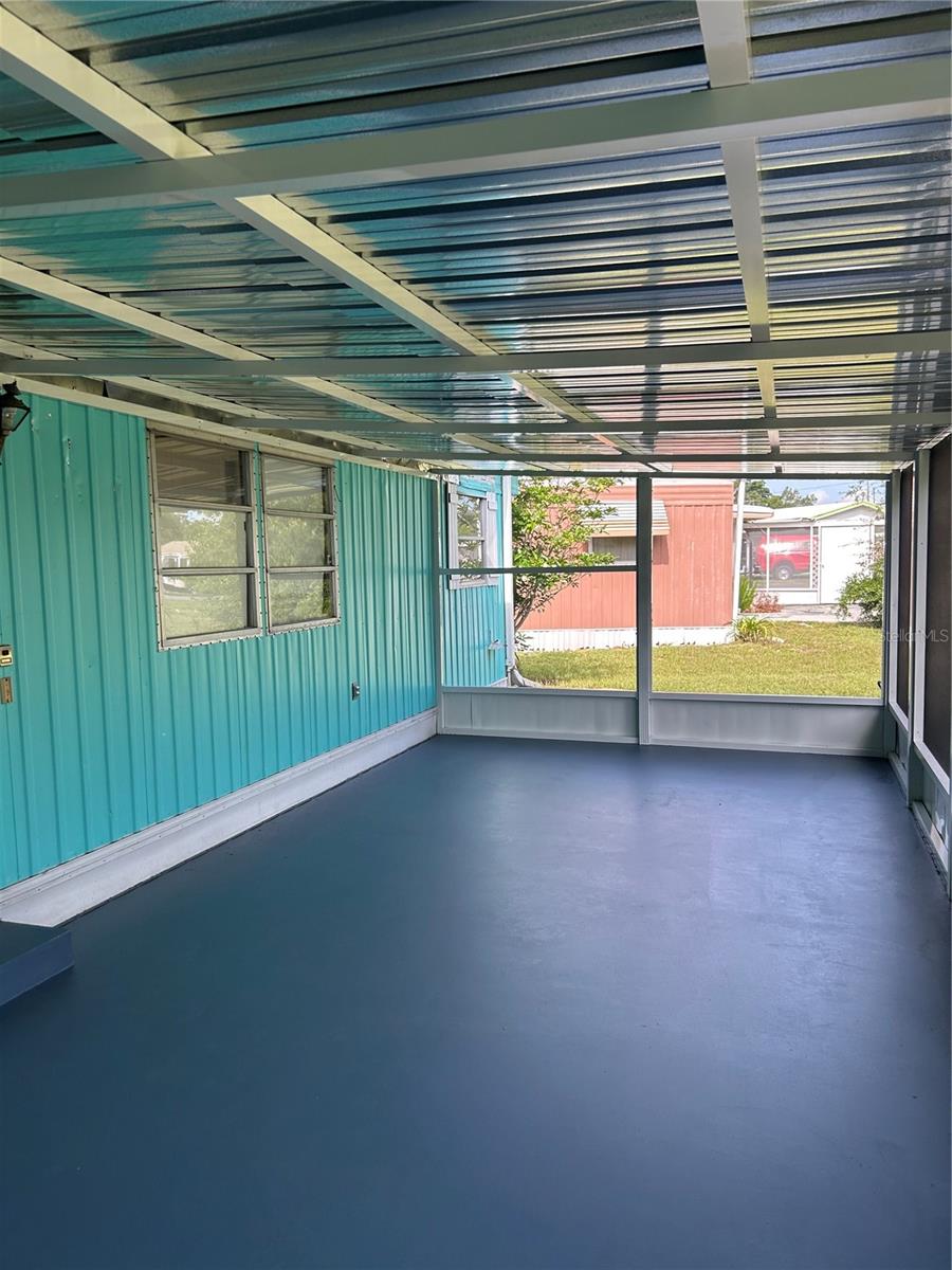 LA DORA MANOR - Residential