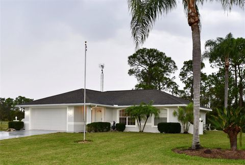 A home in SEBRING