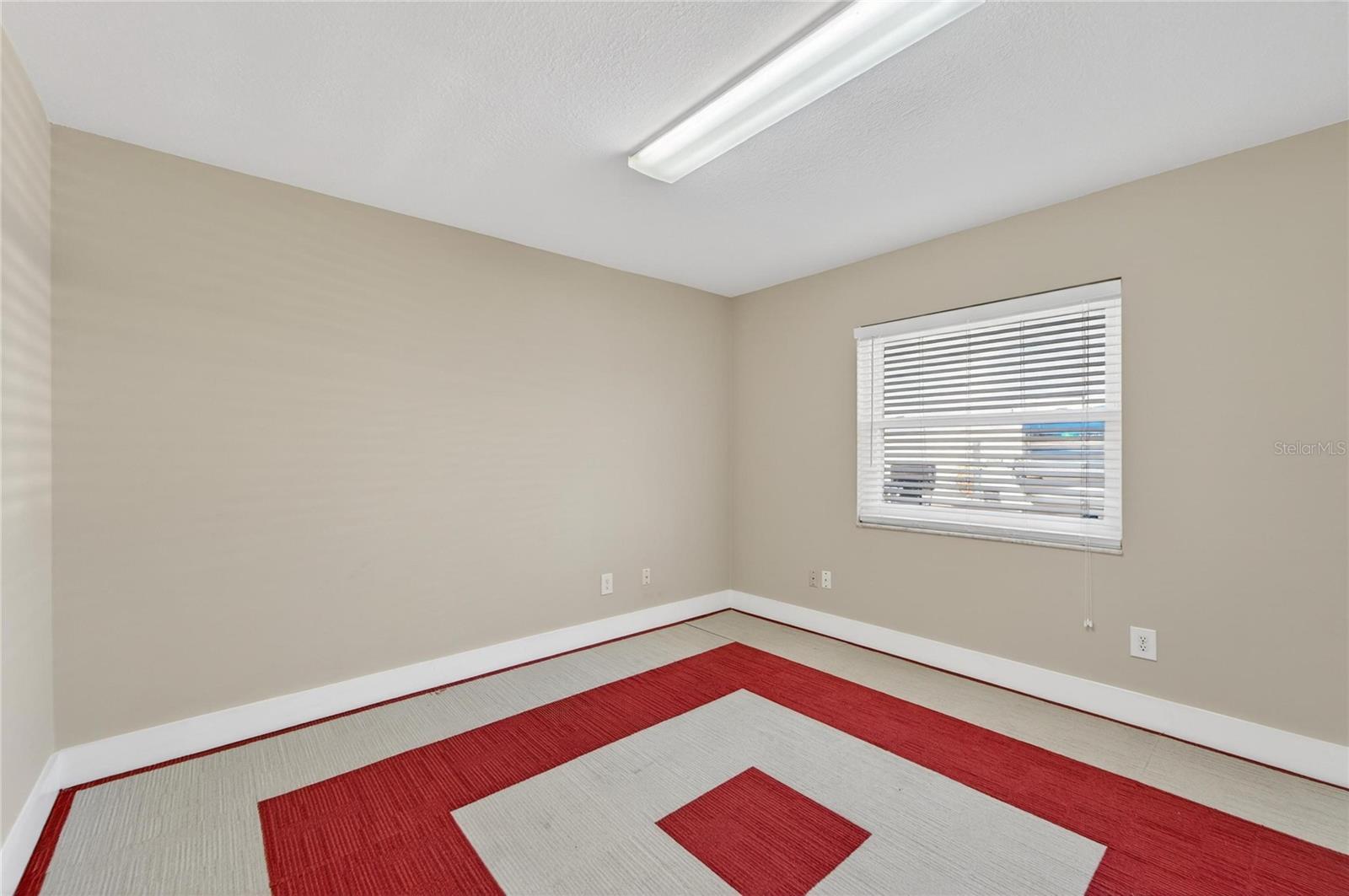 APOLLO BEACH UNIT 08 - Residential