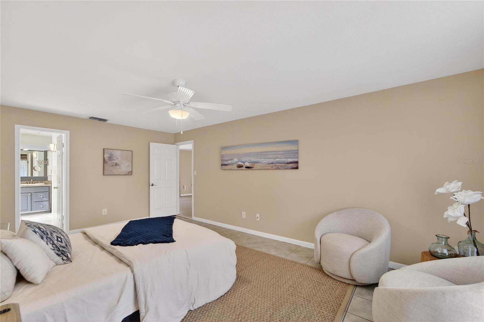 APOLLO BEACH UNIT 08 - Residential