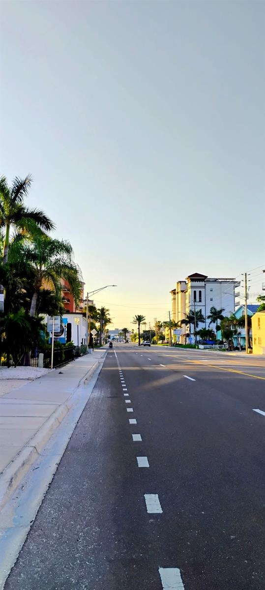 WAVE RESORT CONDO THE - Residential