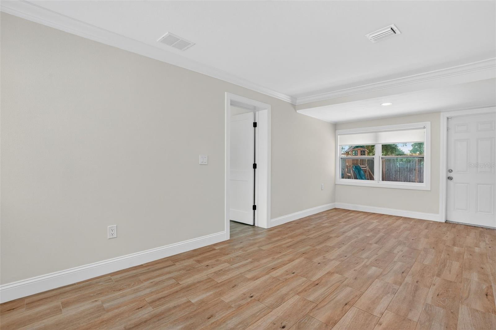 BAYHILL ESTATES - Residential