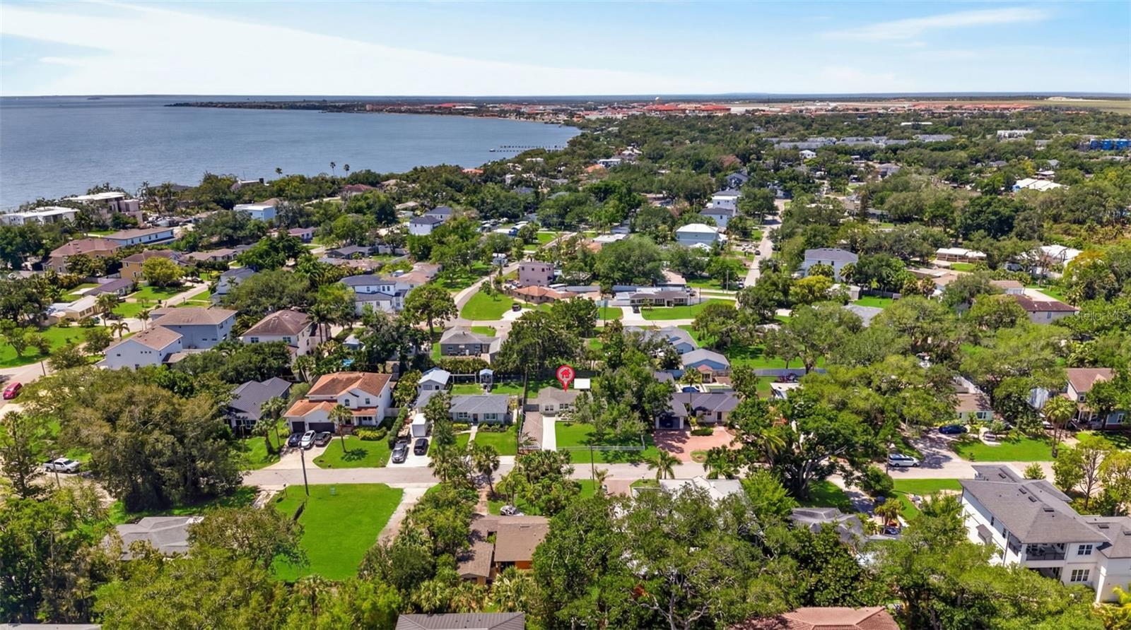 BAYHILL ESTATES - Residential