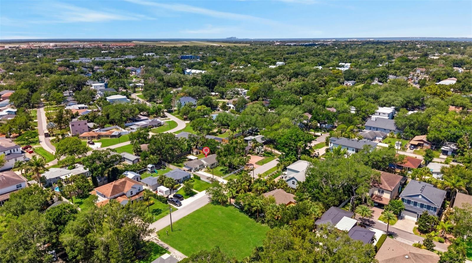 BAYHILL ESTATES - Residential