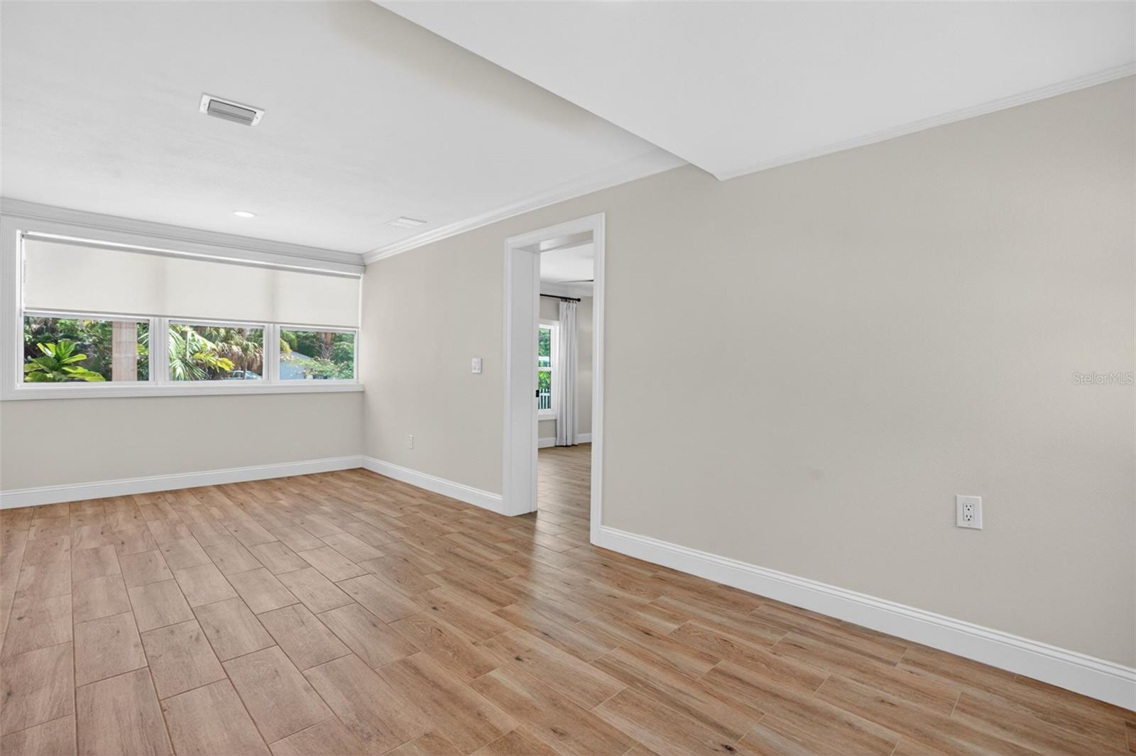 BAYHILL ESTATES - Residential