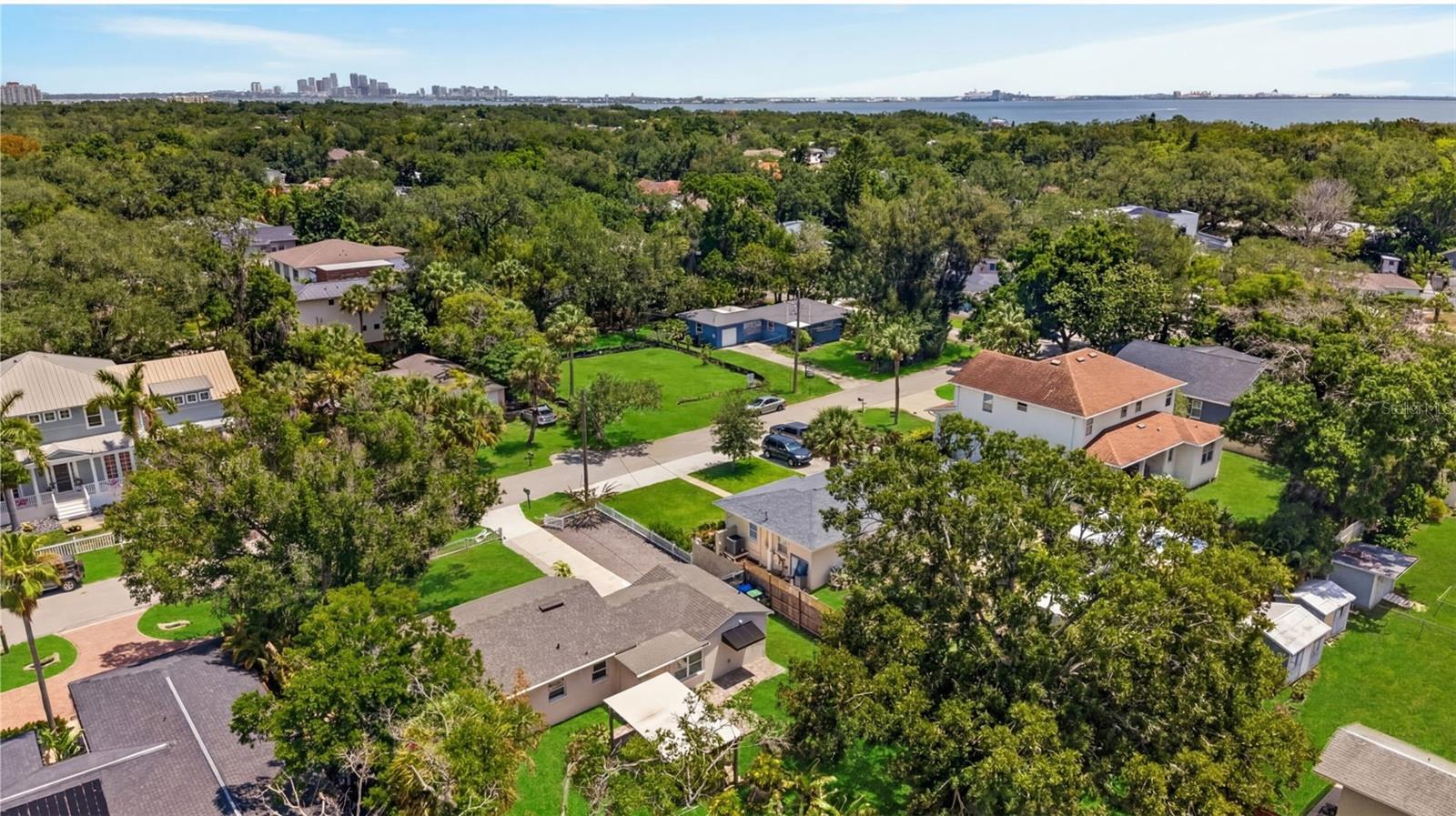 BAYHILL ESTATES - Residential