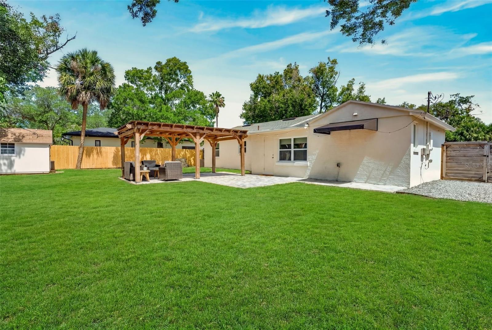BAYHILL ESTATES - Residential