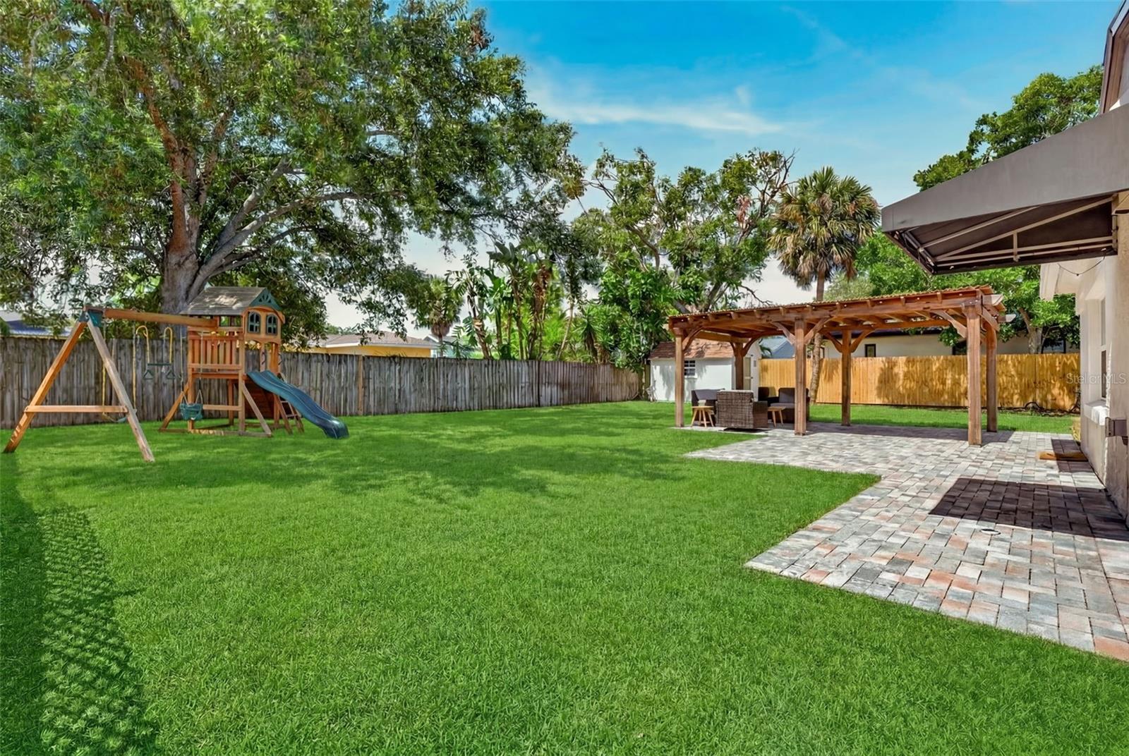 BAYHILL ESTATES - Residential