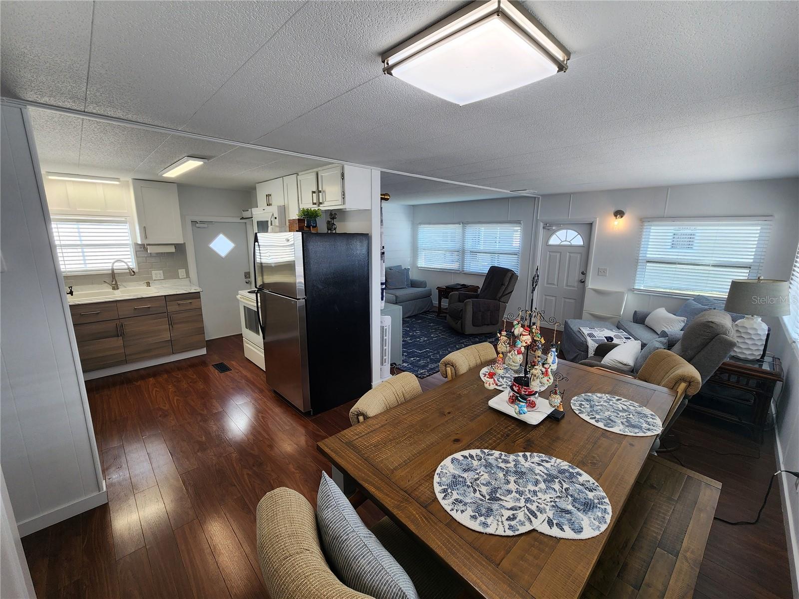 BRADENTON TROPICAL PALMS CO-OP - Residential