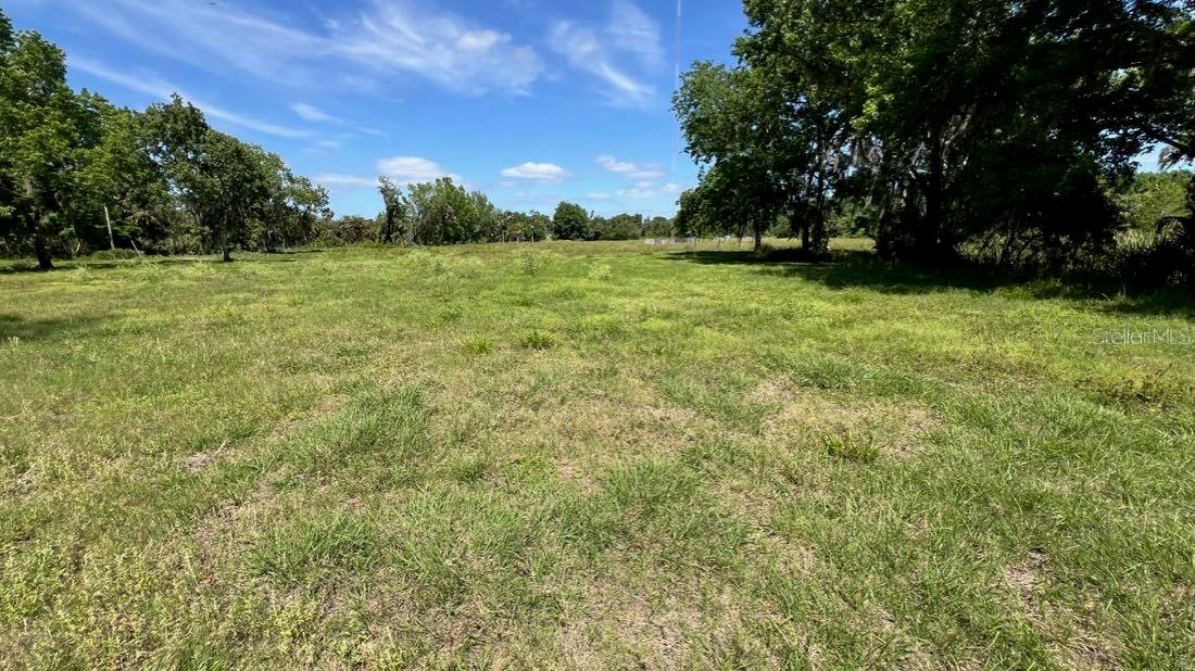 EAGLES EAST 5 ACRE DEV - Land