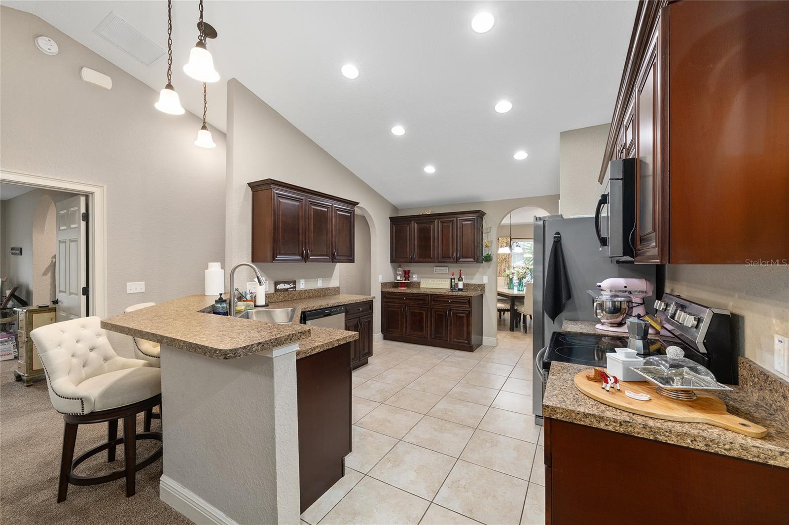 BELLEVIEW HEIGHTS ESTATE - Residential