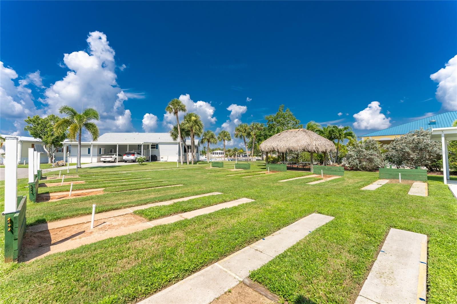 WINDMILL VILLAGE - Residential