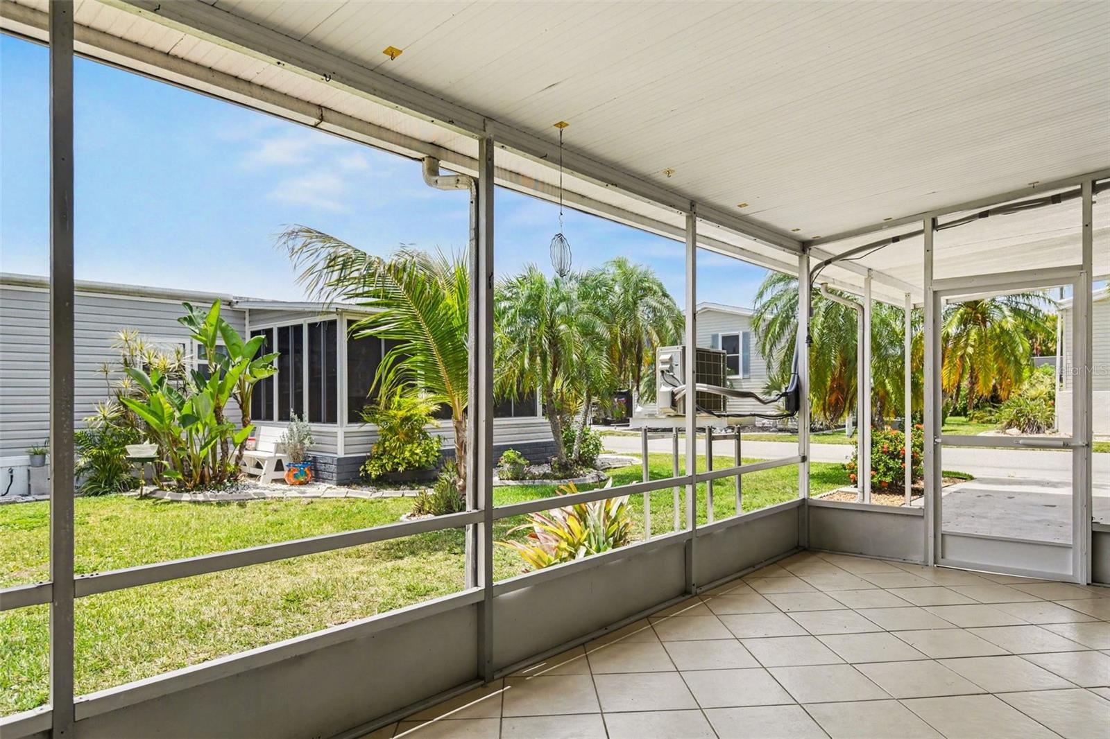 WINDMILL VILLAGE - Residential