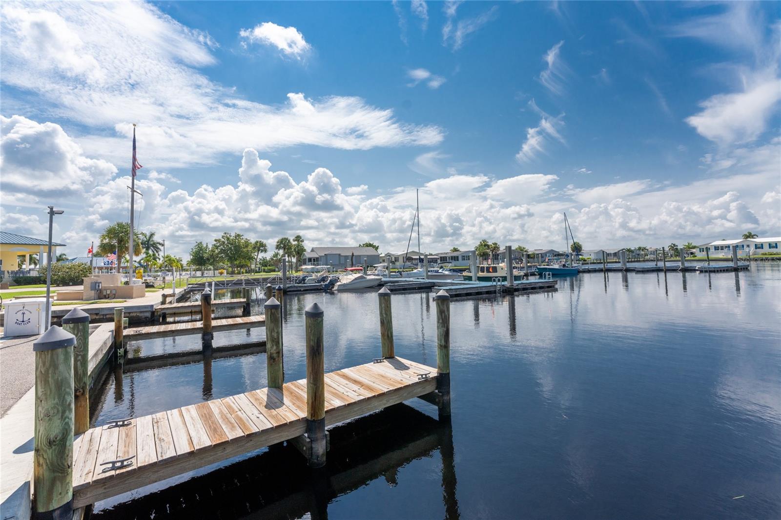 WINDMILL VILLAGE - Residential