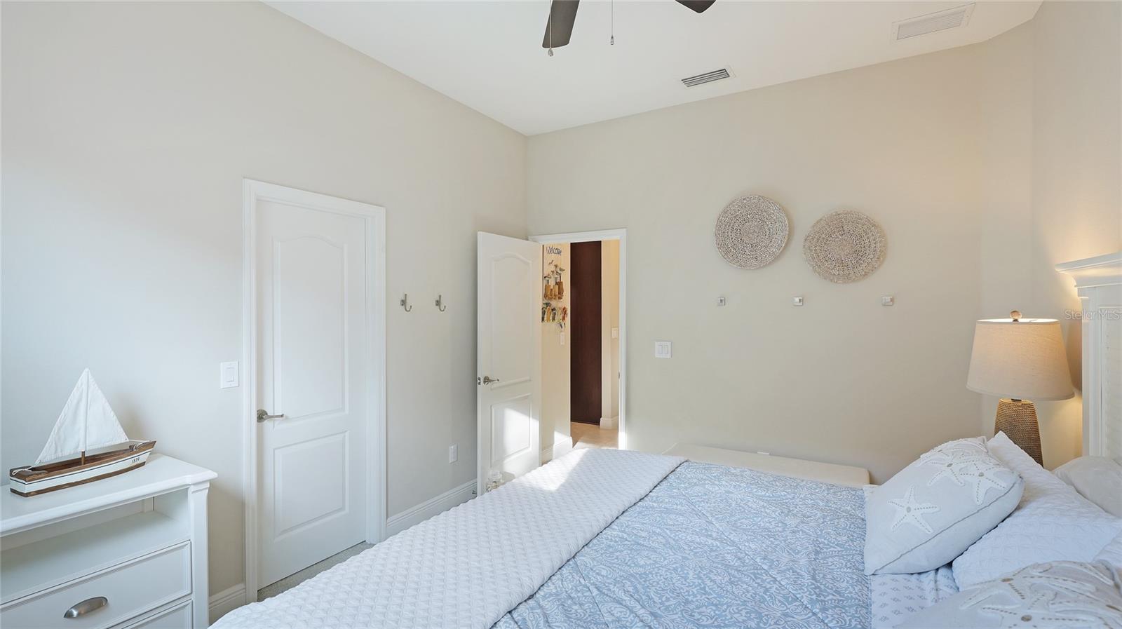 ESTUARY - Residential