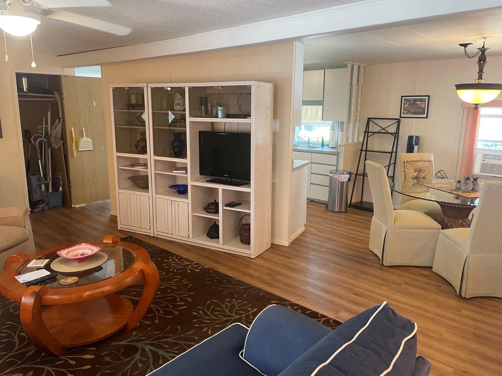 WESTWINDS VILLAGE CO-OP - Residential Lease