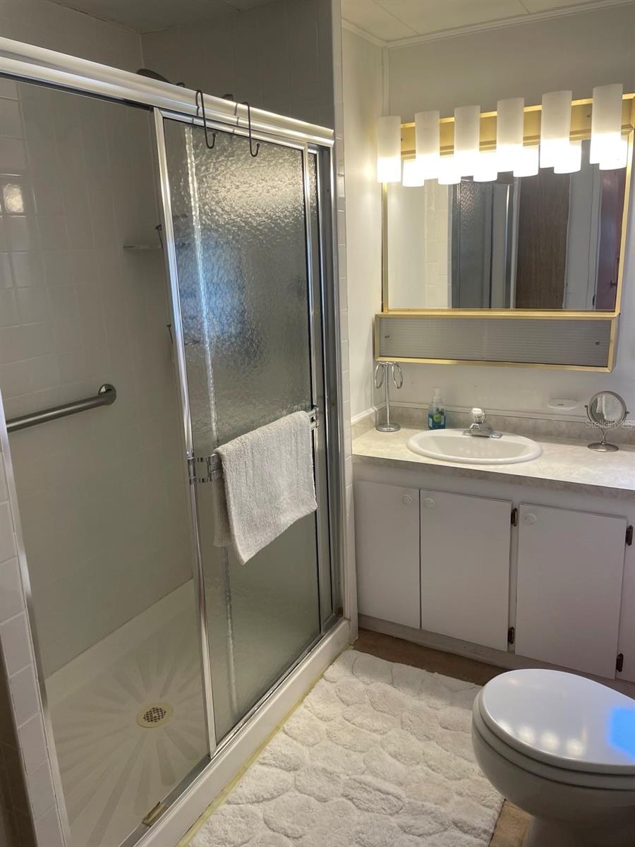 WESTWINDS VILLAGE CO-OP - Residential Lease