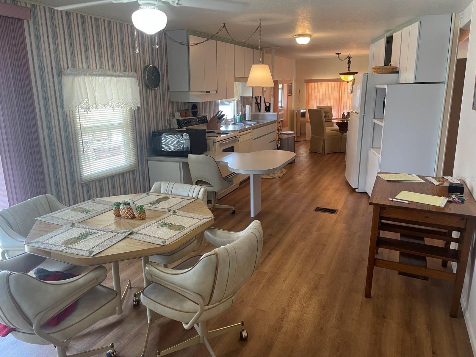 WESTWINDS VILLAGE CO-OP - Residential Lease