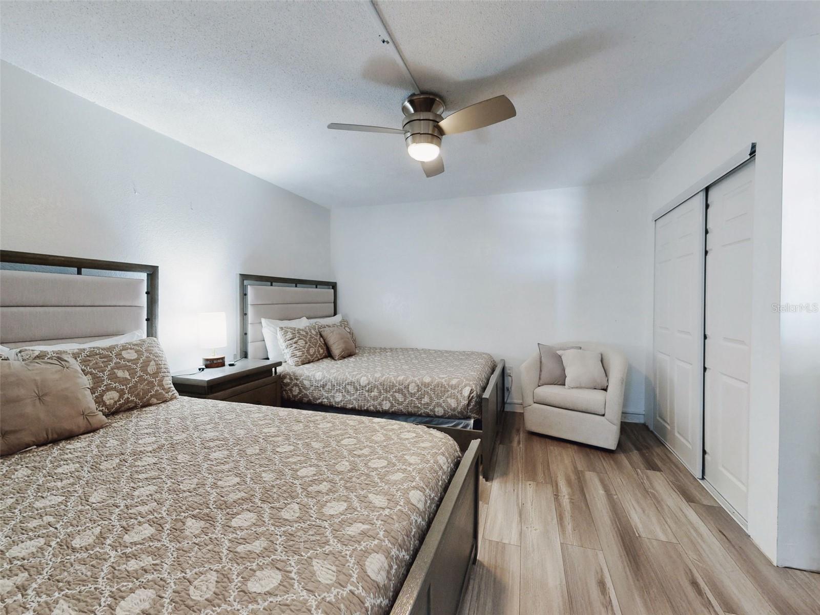 HAWAIIAN INN LC - Residential