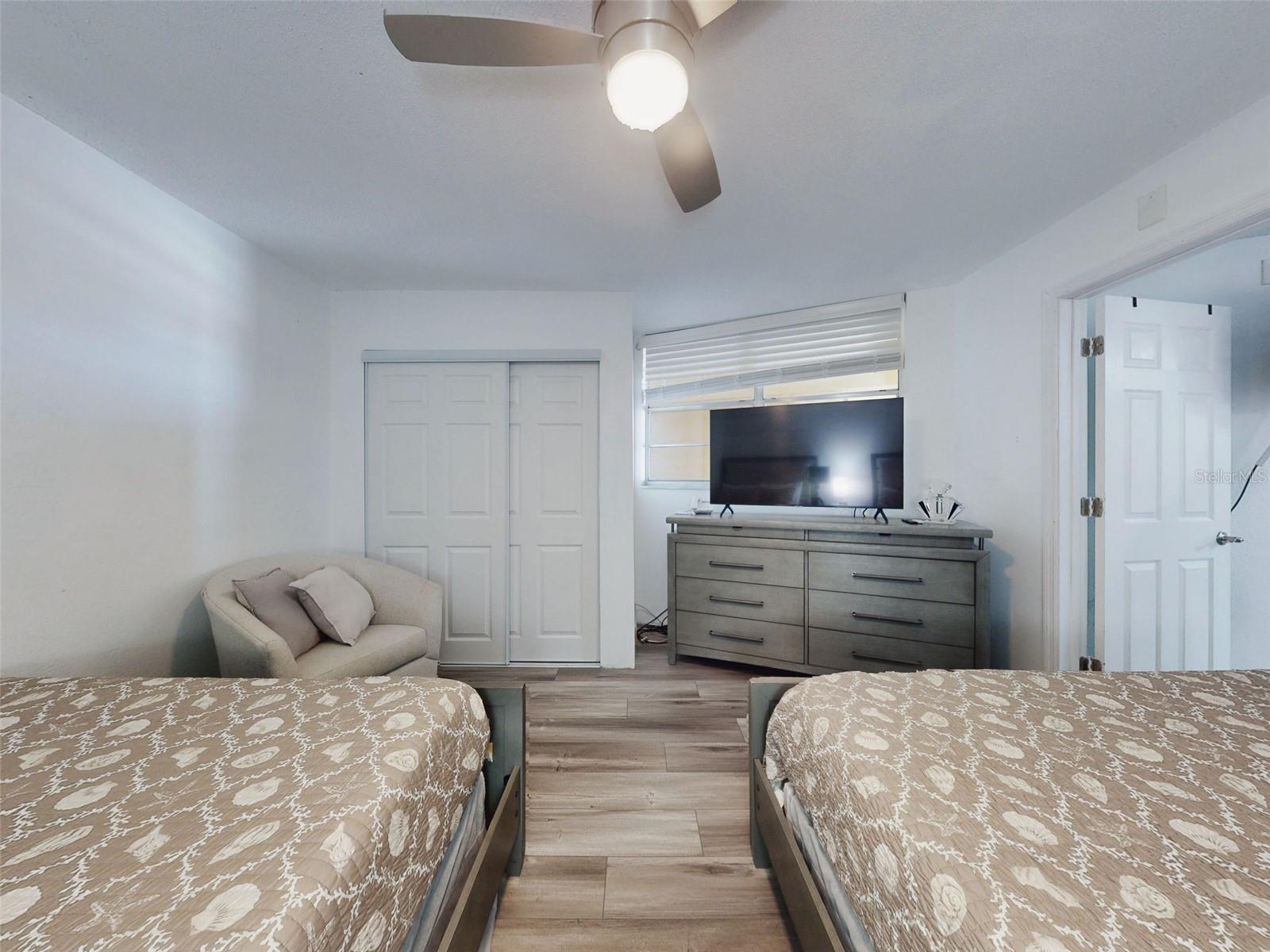 HAWAIIAN INN LC - Residential