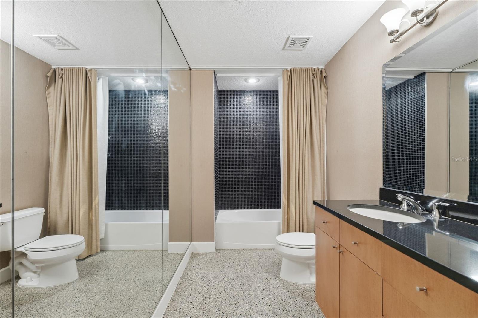 SANCTUARY DOWNTOWN CONDO - Residential Lease