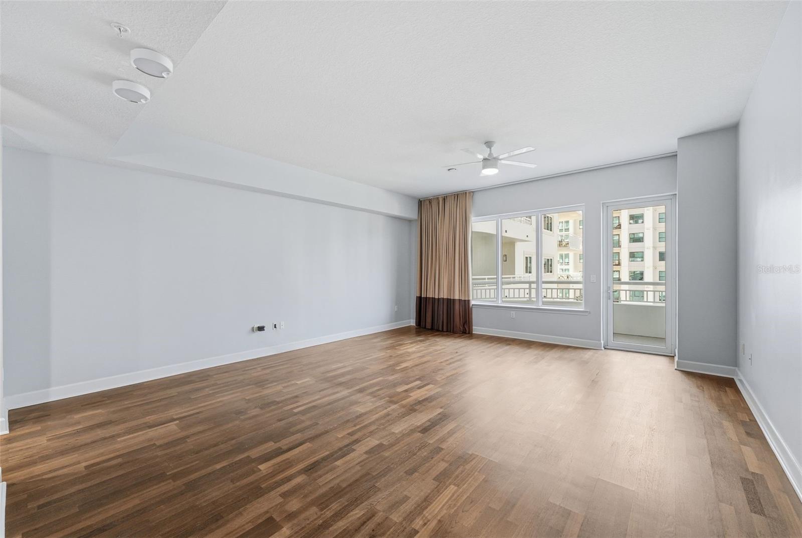 SANCTUARY DOWNTOWN CONDO - Residential Lease