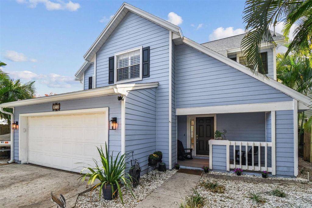 Photo of 3710 W Tacon Street, Tampa, FL 33629 (MLS # TB8447960)