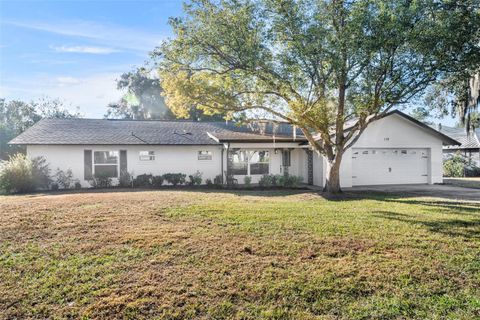 Photo of 119 Lake Drive, Oviedo, FL 32765 (MLS # O6371774)