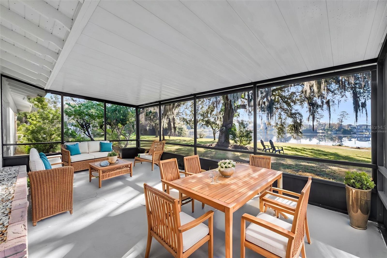 ALAFAYA TRAIL SUB - Residential