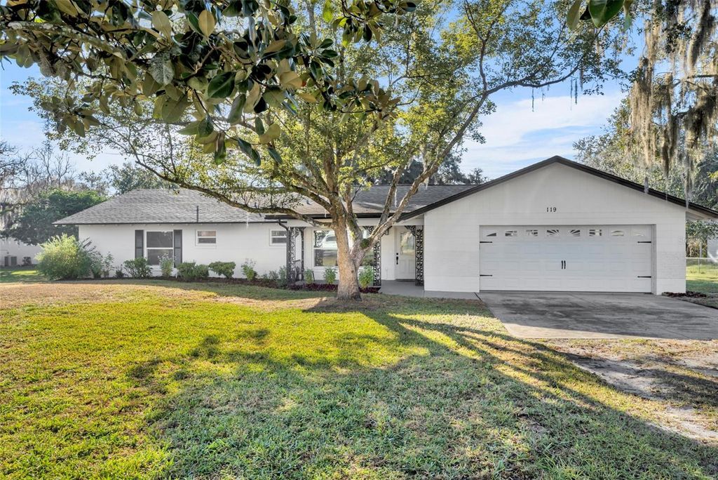 Photo of 119 Lake Drive, Oviedo, FL 32765 (MLS # O6371774)