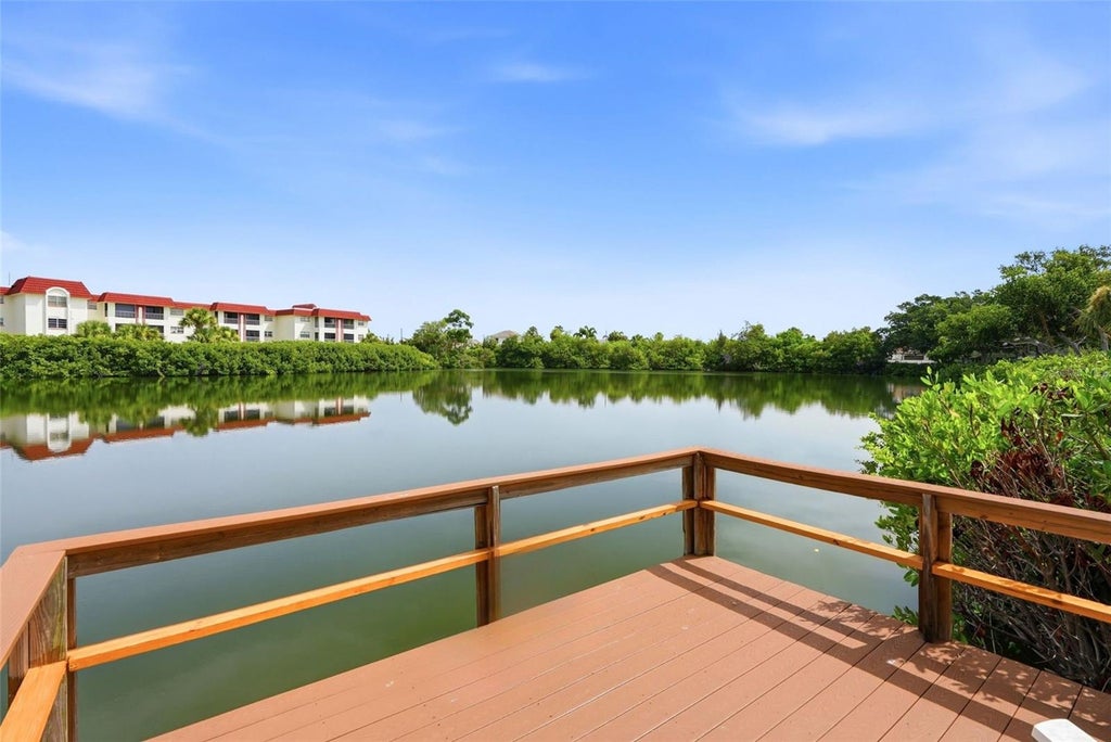Photo of 4570 Overlook Drive NE #175, St Petersburg, FL 33703 (MLS # TB8528324)
