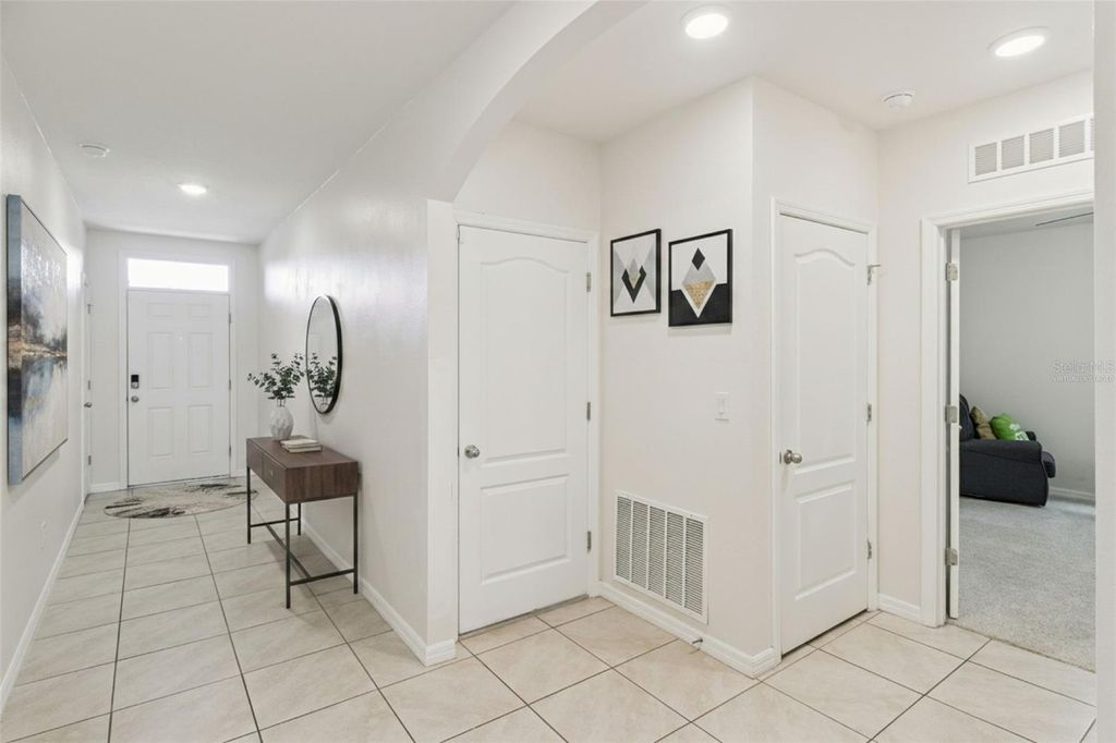 Photo of 4013 Silverstream Terrace, Sanford, FL 32771 (MLS # O6410873)