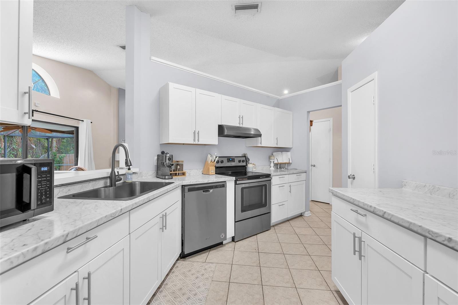 BLOOMINGDALE HILLS SEC C U - Residential