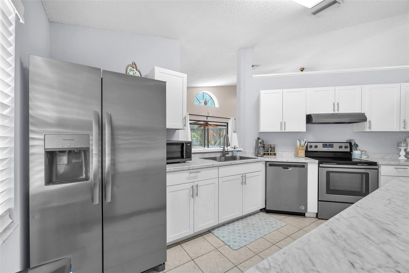 BLOOMINGDALE HILLS SEC C U - Residential