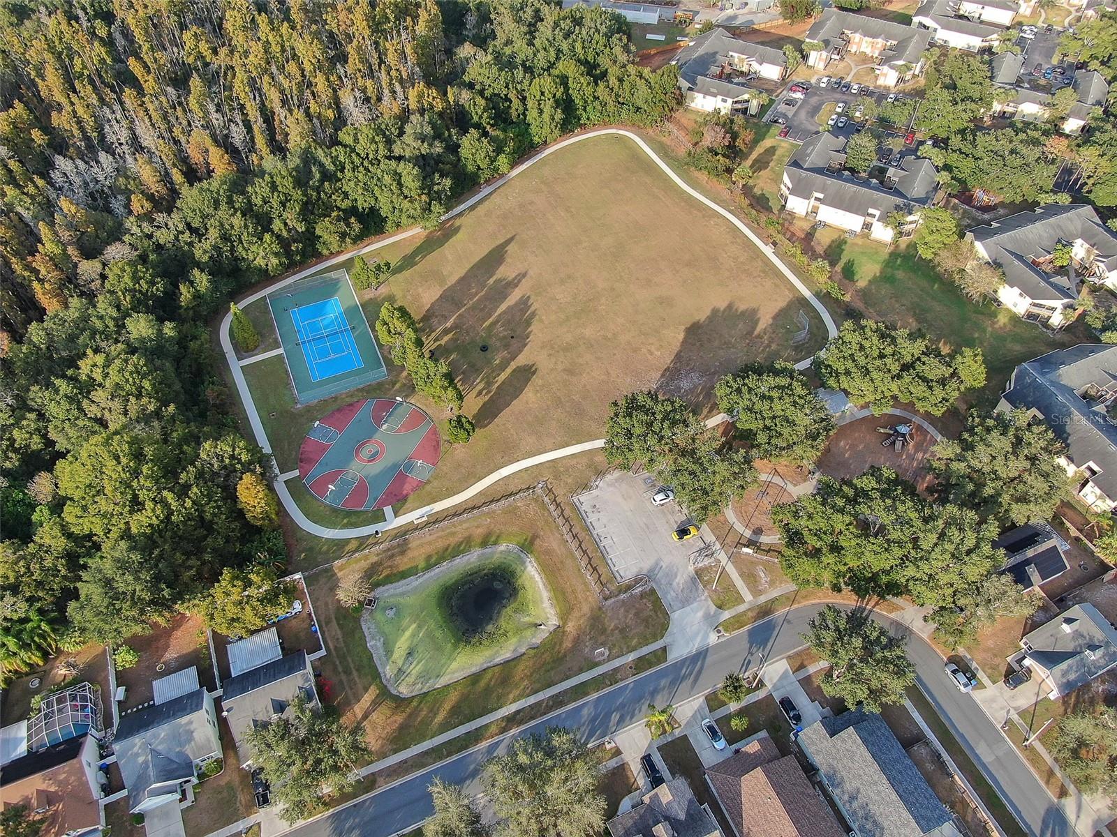 BLOOMINGDALE HILLS SEC C U - Residential