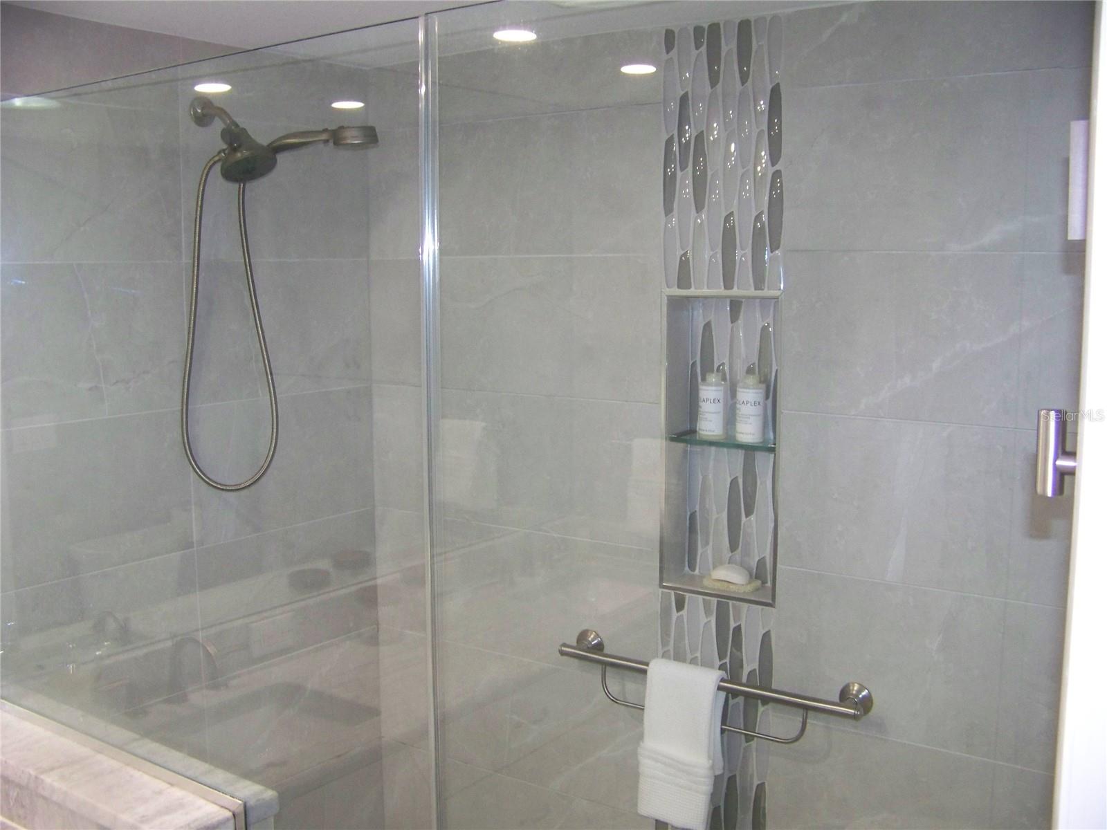 BURNT STORE COLONY MHP COOP - Residential