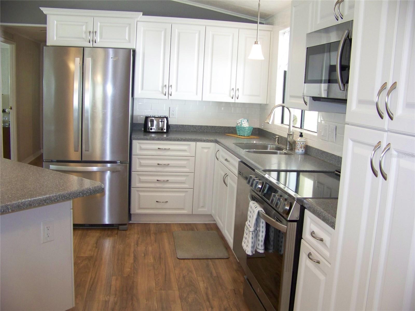 BURNT STORE COLONY MHP COOP - Residential