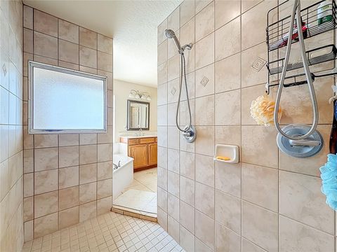 Tiny photo for 780 NE 100th Street, Ocala, FL 34479 (MLS # O6387259)