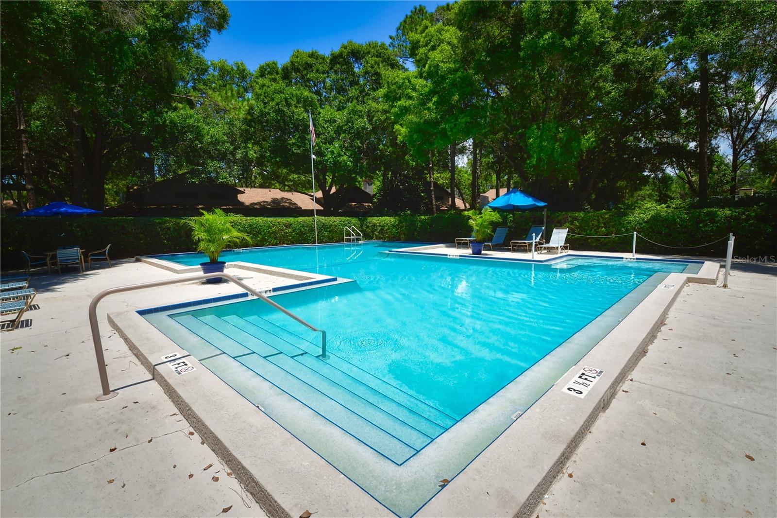 WOODBRIDGE CONDO - Residential