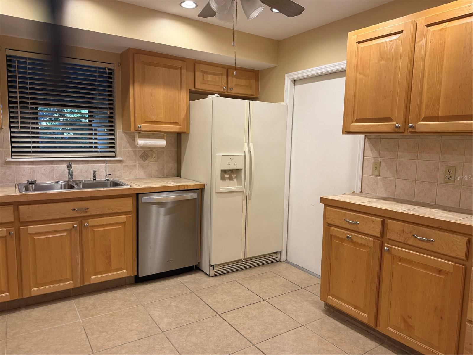 WOODBRIDGE CONDO - Residential