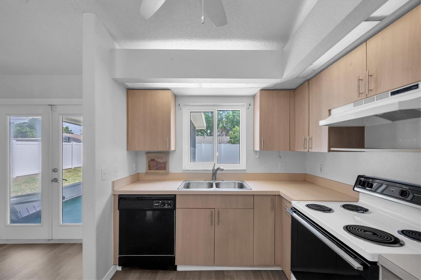 GREENDALE ESTATES 3RD ADD - Residential