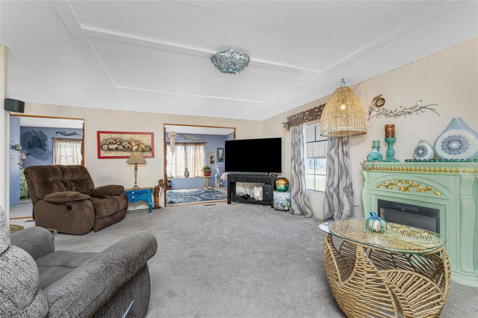 MOBILE GARDENS - Residential