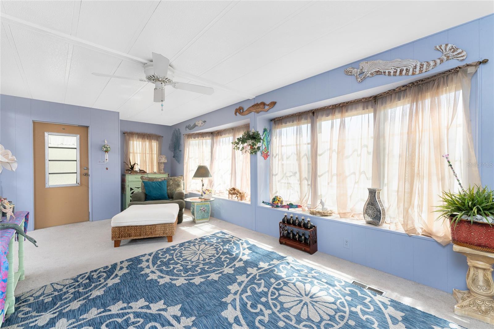 MOBILE GARDENS - Residential