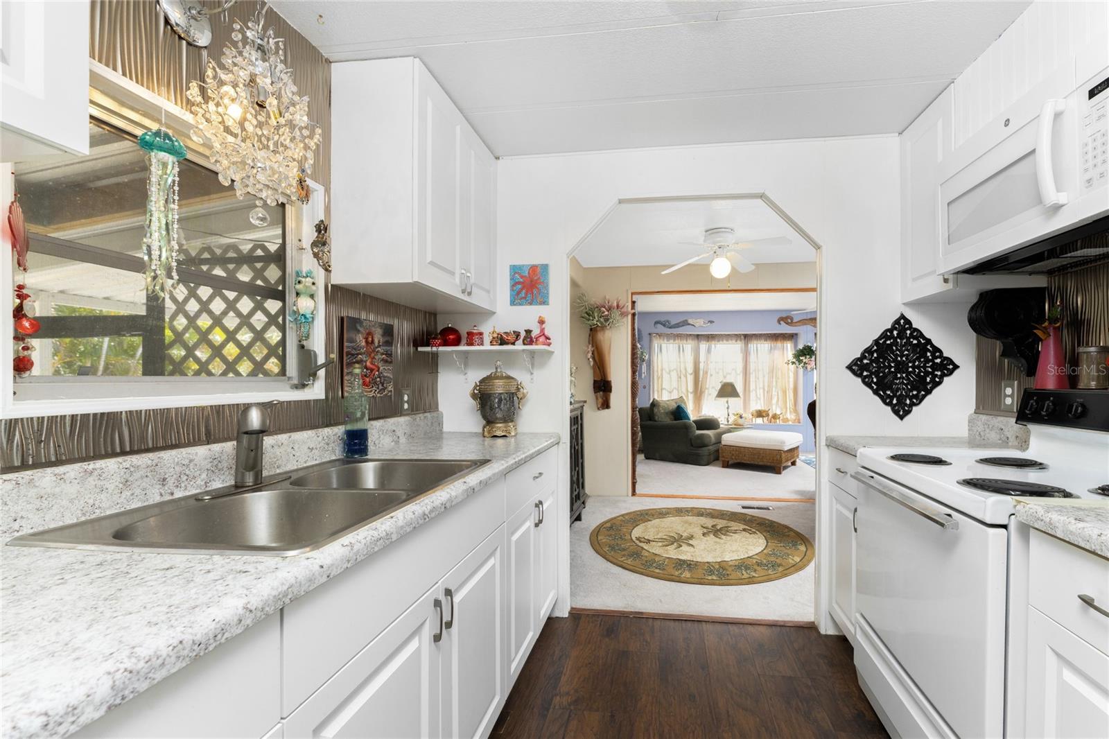 MOBILE GARDENS - Residential