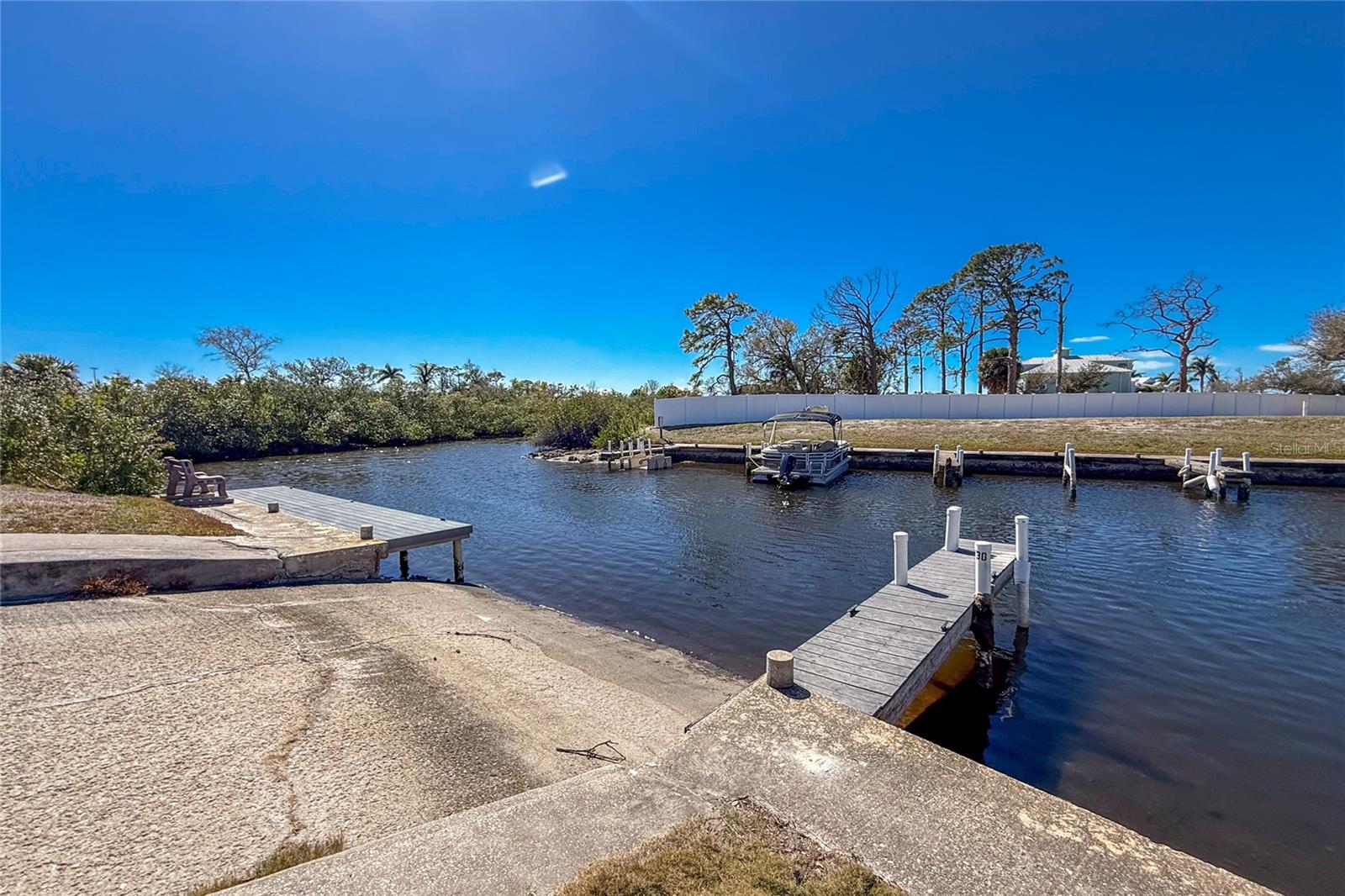MOBILE GARDENS - Residential