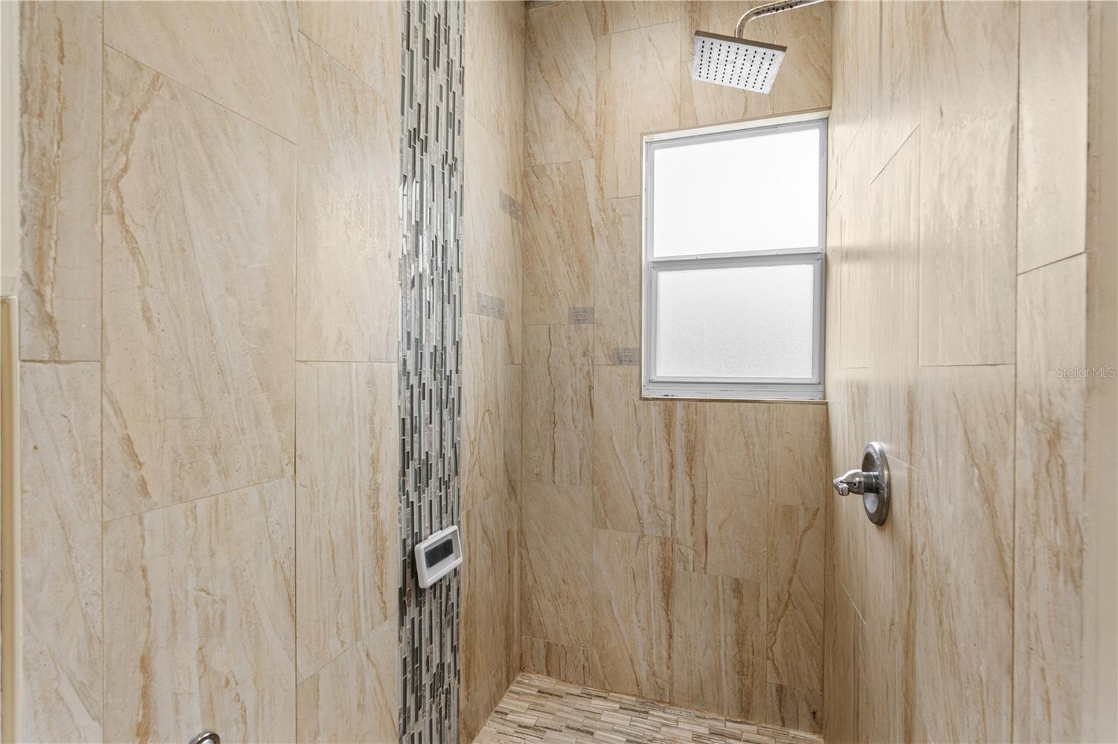 MARSHALL PARK DAYTONA BEACH - Residential Income