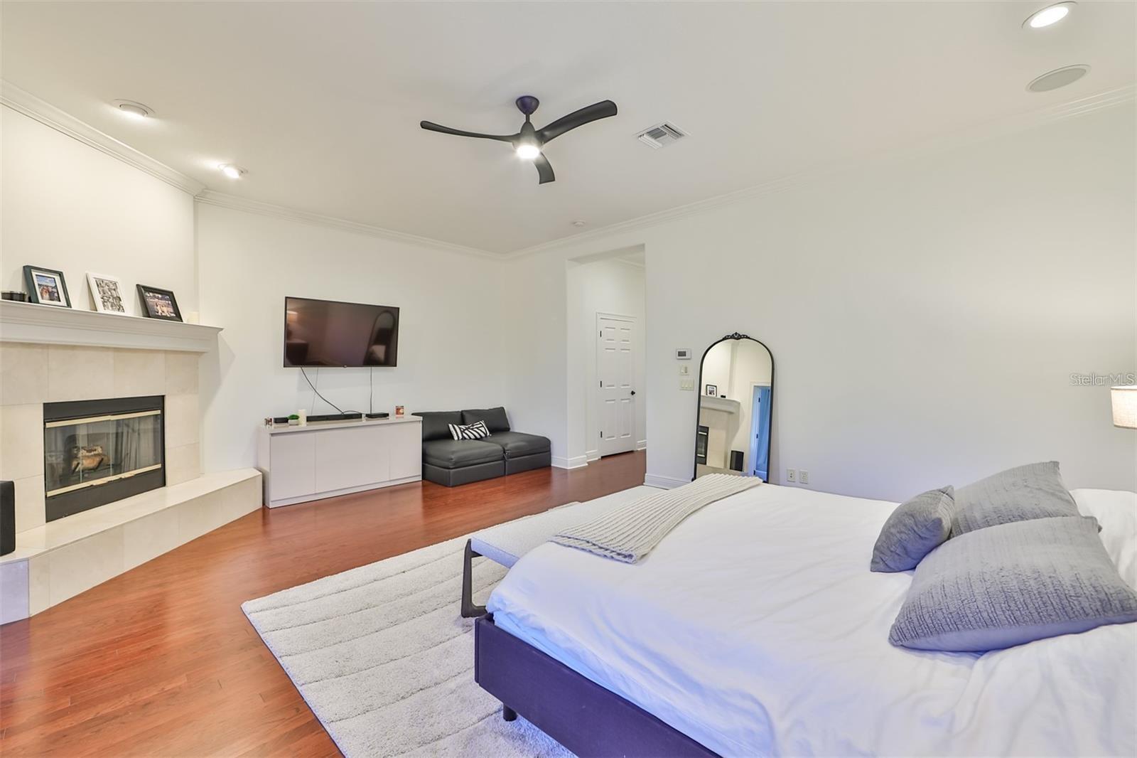 SAXONY PLACE AT CARILLON - Residential Lease