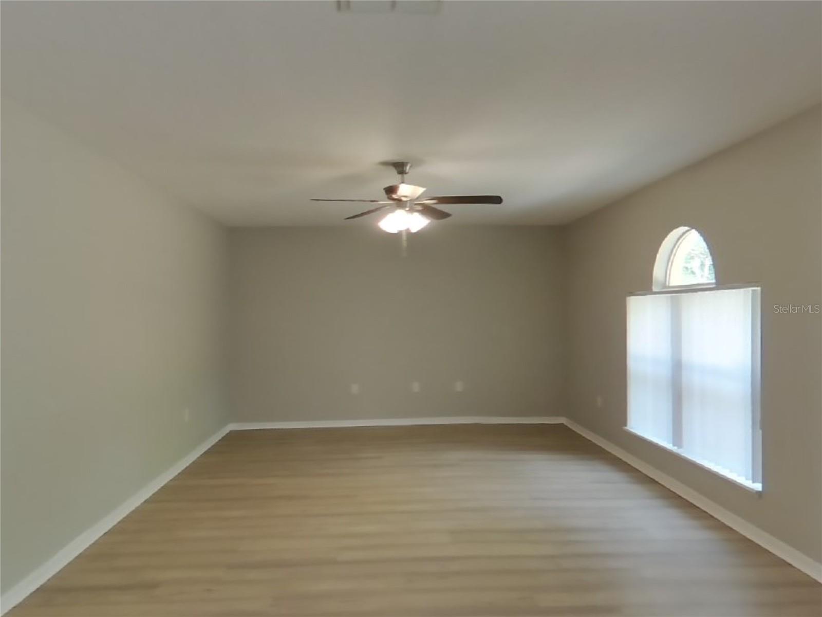 119 NO NAME KEY DRIVE